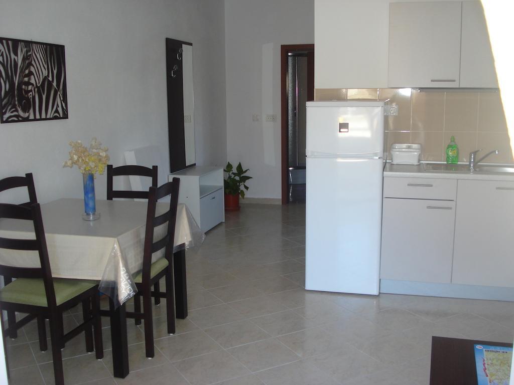 Apartments Dalmacija Rogoznica  Habitación foto